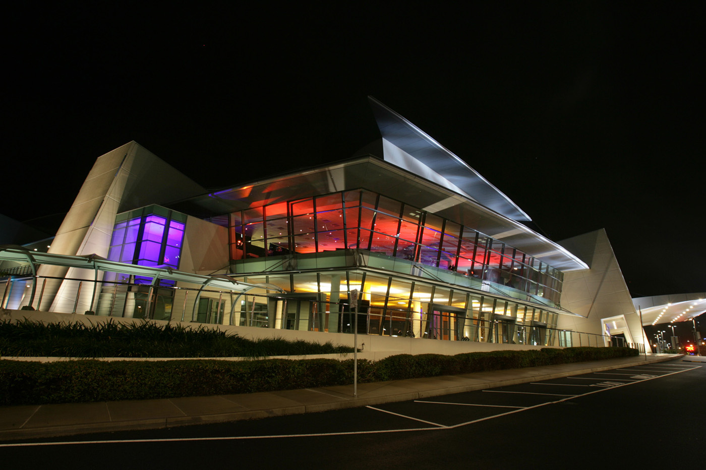 Gold Coast Convention and Exhibition Centre Building Facade Lighting and Indoor LED Lighting