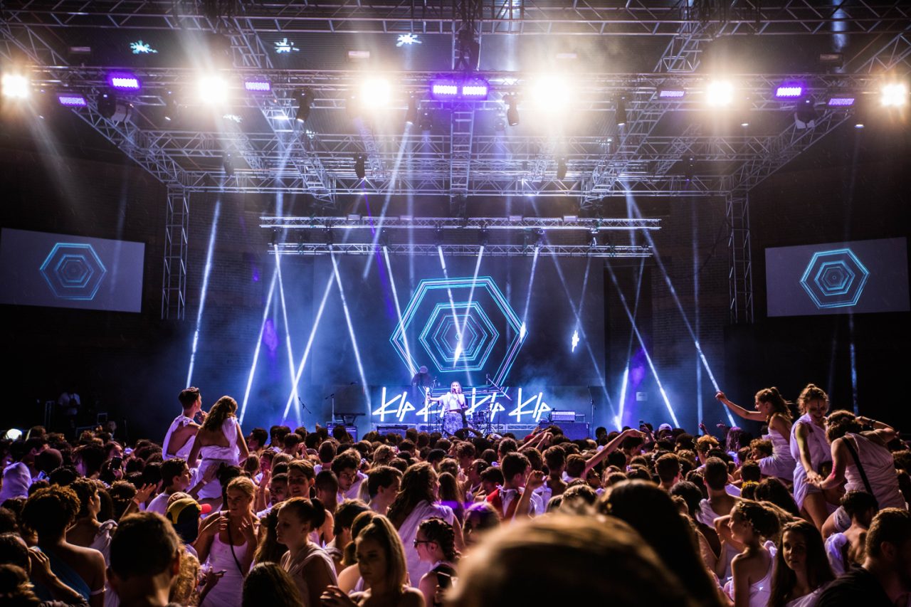 Geometric graphics and narrow beams above the crowd at Togafest 2018.