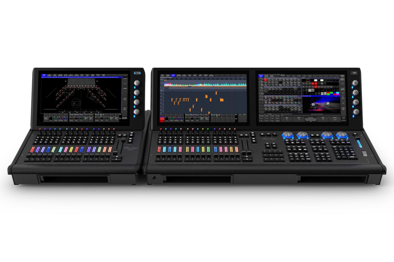 Front view of the ChamSys MQ500M console and control wing.