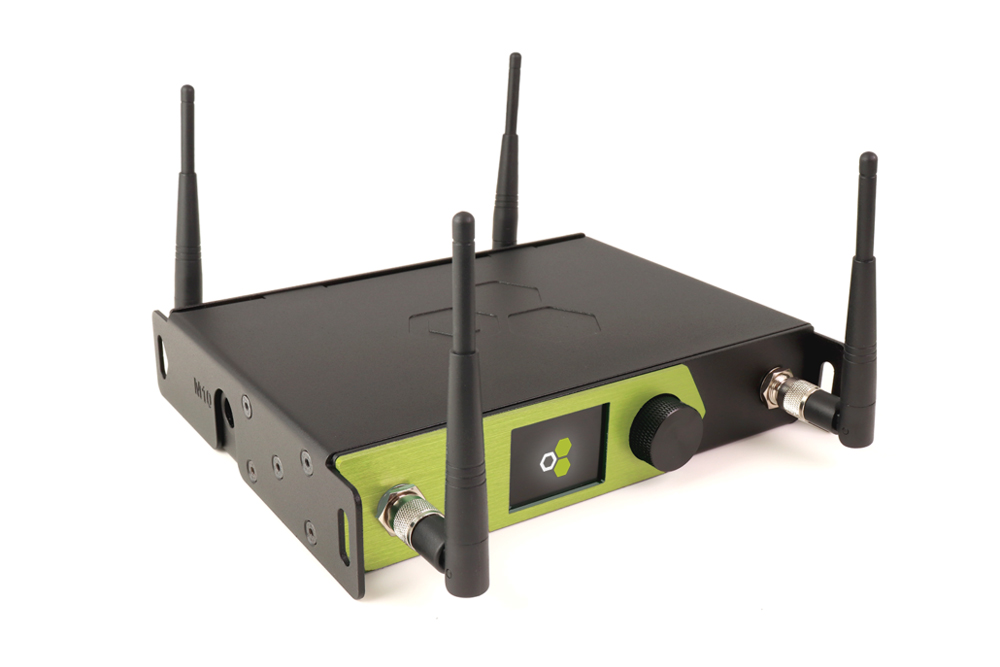 LumenRadio Stardust wireless DMX unit with four antennas.